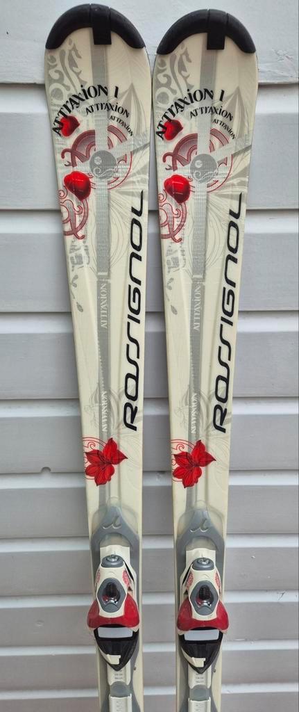 Ski's Rossignol (160 cm) met Rossignol skibindingen, Sport en Fitness, Skiën en Langlaufen, Zo goed als nieuw, Ski's, Skiën, Rossignol