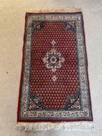 Mooi langwerpig tapijt met klassiek design, Ophalen, Gebruikt, 100 tot 150 cm, Rechthoekig