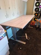 Sta zit bureau, Huis en Inrichting, Bureaus, Ophalen, In hoogte verstelbaar, Zo goed als nieuw, Bureau
