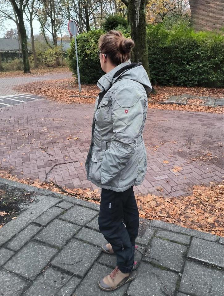 Wellensteyn Cosmo L, Kleding | Dames, Jassen | Winter, Zo goed als nieuw, Grijs, Ophalen of Verzenden