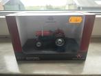 Te koop mf 135, Hobby en Vrije tijd, Modelauto's | 1:32, Ophalen of Verzenden, Nieuw, Tractor of Landbouw, Universal Hobbies