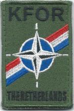 Mouwembleem Nederlandse Krijgsmacht  KFOR  ( + Velcro ), Embleem of Badge, Nederland, Ophalen of Verzenden, Landmacht