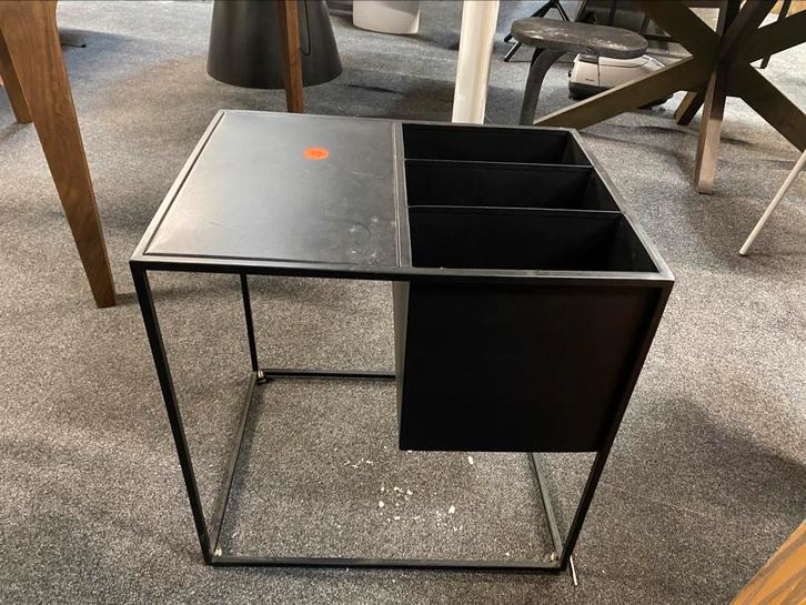 Lectuurbak /tafeltje 60x45 zwart staal, Huis en Inrichting, Woonaccessoires | Krantenbakken en Lectuurbakken, Nieuw, Ophalen