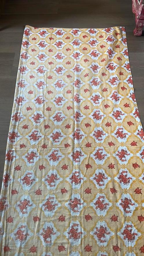 Flanellen retro laken met bloemen, Huis en Inrichting, Slaapkamer | Beddengoed, Gebruikt, Tweepersoons, Wit, Ophalen of Verzenden