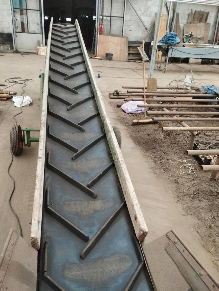 Transportband - 8 Meter - Verstelbaar, Doe-het-zelf en Verbouw, Gereedschap | Machine-onderdelen en Toebehoren, Ophalen of Verzenden