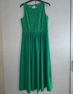 Groene Avondjurk met Kant, Maat 38/40 (M), Ophalen of Verzenden, Zo goed als nieuw, Onder de knie