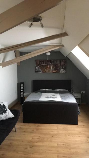 Boxspring 160x200 zwart stof