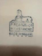 Regout Maastricht Aardewerkschalen en één deksel, Antiek en Kunst, Ophalen of Verzenden