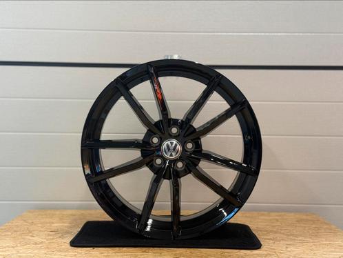 Nieuw Setje 19” Volkswagen Pretoria Velgen Golf, Auto-onderdelen, Banden en Velgen, Velg(en), All Season, 19 inch, 235 mm, Personenwagen