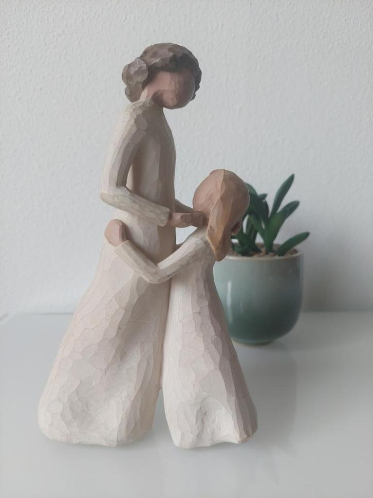 Willow Tree - Mother and daughter, Verzamelen, Beelden en Beeldjes, Zo goed als nieuw, Mens, Ophalen