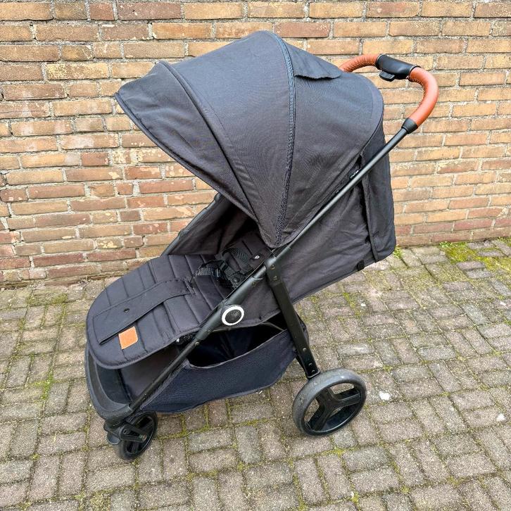 Kinderkraft Grande Plus buggy, Kinderen en Baby's, Buggy's, Gebruikt, Overige merken, Regenhoes, Verstelbare rugleuning, Zonnekap