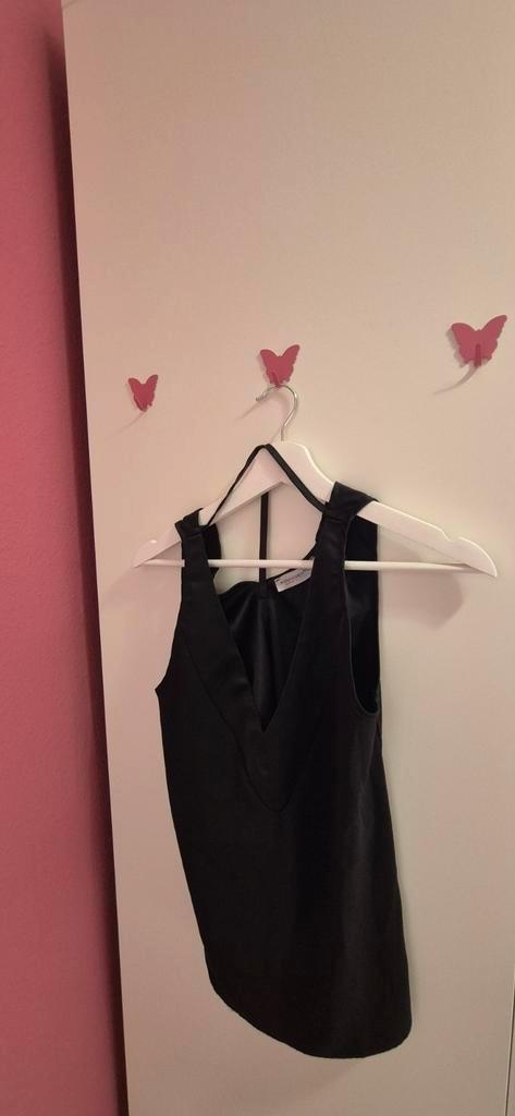 Elegant black top, Kleding | Dames, Tops, Zo goed als nieuw, Maat 36 (S), Zwart, Zonder mouw, Ophalen of Verzenden