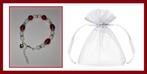 Handgemaakte armband parels zilverkleurige kraaltjes - Rood, Overige materialen, Nieuw, Ophalen of Verzenden, Met bedels of kralen