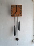 Houten wandklok, uniek design, Antiek en Kunst, Ophalen