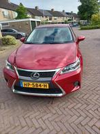 Lexus CT-H 200H 1.8 Hybrid 2015 Rood, Auto's, Lexus, 1345 kg, 28 km/l, 74 €/maand, Zwart