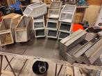 Magazijn stapelbakken metaal en gereedschapkoffer €15,-, Ophalen