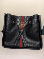 Bucket bag in Gucci-stijl – zwart met goud en kwastjes, Sieraden, Tassen en Uiterlijk, Tassen | Damestassen, Ophalen of Verzenden