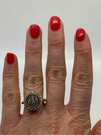 K71 Prachtige zilveren Mi Moneda ring goudkleur maat 17,25, Met strass, Goud, 17 tot 18, Ophalen of Verzenden