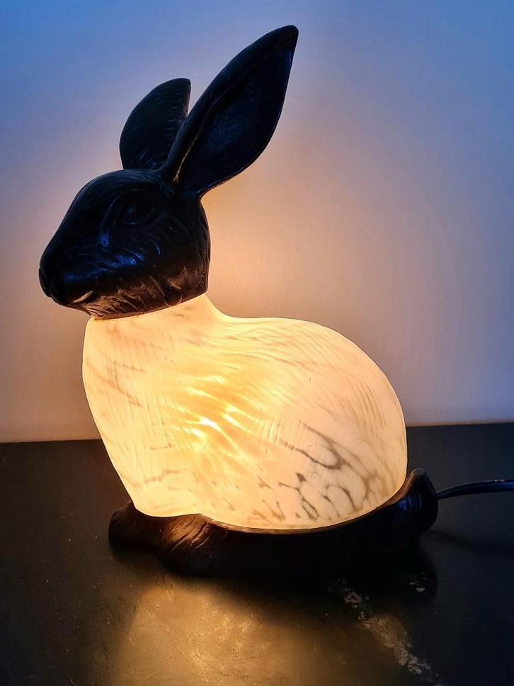 Lampje Tin Chi , (Konijn), Huis en Inrichting, Lampen | Tafellampen, Zo goed als nieuw, Minder dan 50 cm, Glas, Kunststof, Overige materialen