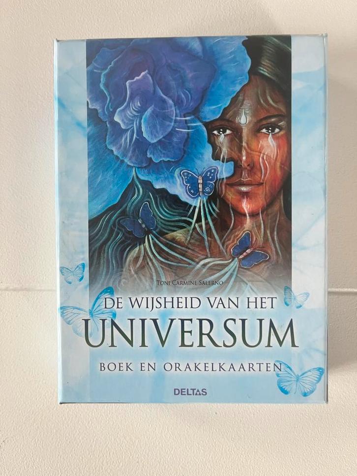 Tarotkaarten: De Wijsheid van het Universum, Boeken, Esoterie en Spiritualiteit, Zo goed als nieuw, Overige typen, Tarot of Kaarten leggen