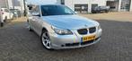 BMW 5-Serie 525i AUT YOUNGTIMER! LEER NAVI, Automaat, Zwart, 2497 cc, 2000 kg