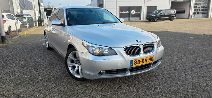 BMW 5-Serie 525i AUT YOUNGTIMER! LEER NAVI, Auto's, BMW, Bedrijf, Te koop, 5-Serie, ABS, Achteruitrijcamera, Airbags, Airconditioning