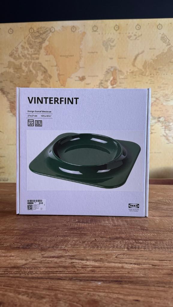 Ikea X Gustaf Westerman Vinterfint staande kandelaar groen, Huis en Inrichting, Woonaccessoires | Kandelaars en Kaarsen, Nieuw