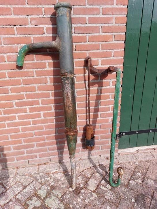 Oude antieke koperen pomp 🌺, Antiek en Kunst, Antiek | Gereedschap en Instrumenten, Ophalen