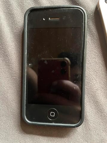 iPhone 4S - Gebarsten achterkant, met kabel beschikbaar voor biedingen