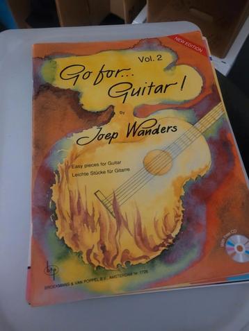 5 gitaarboeken voor 10,- (beginner) beschikbaar voor biedingen