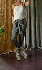 Mooie zacht lederen broek van Esteven vib mud kleur 38, Maat 38/40 (M), Bruin, Ophalen of Verzenden, Zo goed als nieuw