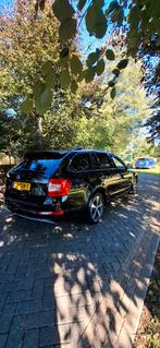 Skoda Octavia 1.6 TDI 81KW Greenline Combi 2016 Zwart, Auto's, Skoda, Voorwielaandrijving, 4 cilinders, Zwart, Origineel Nederlands