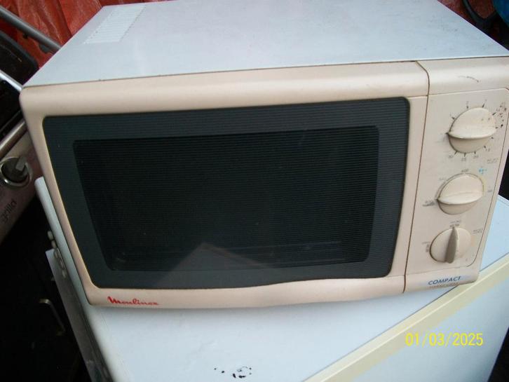 oude magnetrons vaatwassers  oude ijzer enz gratis gezocht, Witgoed en Apparatuur, Magnetrons, Gebruikt, Inbouw, Grill, Ophalen