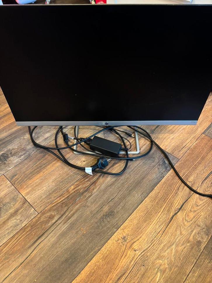 Hp 27fw monitor beeldscherm 27 inch, Computers en Software, Monitoren, Gebruikt, 61 t/m 100 Hz, HDMI, Gaming, Kantelbaar, IPS