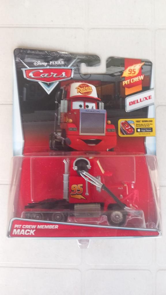 Disney cars Mack #95 Pit crew (2014), Ophalen of Verzenden, Nieuw