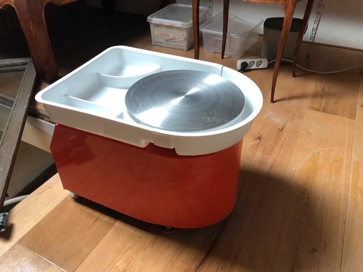 Vevor draaischijf met gaspedaal en gereedschap, Hobby en Vrije tijd, Pottenbakken, Zo goed als nieuw, Ophalen