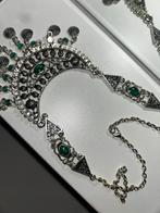 Vintage Marokkaanse Ketting met Groene Details, Sieraden, Tassen en Uiterlijk, Kettingen, Overige materialen, Gebruikt, Ophalen of Verzenden