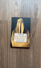 Latifa - Gestolen Gezicht, Ophalen of Verzenden, Zo goed als nieuw, Politiek