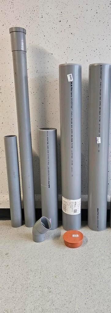 Diverse PVC onderdelen, Doe-het-zelf en Verbouw, Buizen en Afvoer, Zo goed als nieuw, Afvoer, Pvc, Minder dan 2 meter, 80 mm of meer