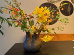 Vaas inclusief zijde bloemen, Huis en Inrichting, Ophalen, Zo goed als nieuw, Binnen