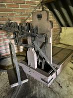 Antieke bascule, Ophalen