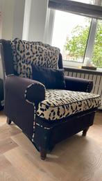 Unieke stoel in zwarr room luipaardprint, Huis en Inrichting, Fauteuils, Ophalen, Gebruikt, 75 tot 100 cm