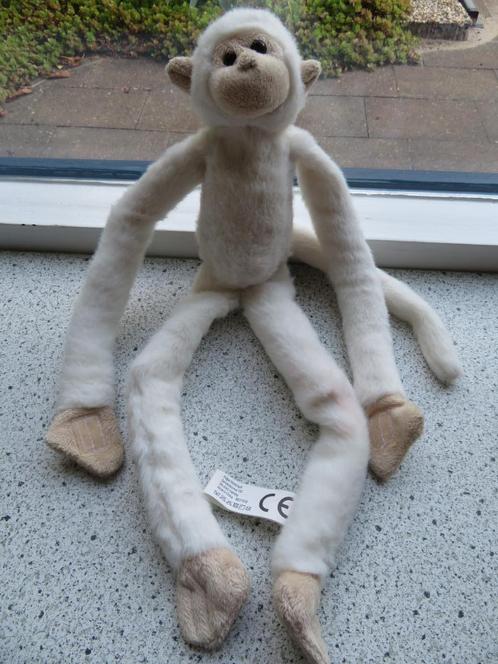 Witte aap velours uit Petjes World of Apenheul meet ca 40 cm, Kinderen en Baby's, Speelgoed | Knuffels en Pluche, Zo goed als nieuw