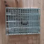 Honden bench M 50x60, Dieren en Toebehoren, Hondenbenches, Ophalen, Zo goed als nieuw