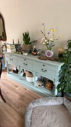 Prachtig dressoir old look grijsgroen krijtverf, Huis en Inrichting, Kasten | Dressoirs, Ophalen, Zo goed als nieuw, 25 tot 50 cm