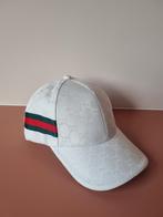 Gucci Pet wit, Ophalen of Verzenden, Zo goed als nieuw, One size fits all, Pet