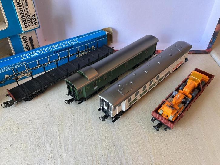 Marklin set 4 (lees de advertentie text aub), Hobby en Vrije tijd, Modeltreinen | H0, Gebruikt, Wagon, Wisselstroom, Märklin, Ophalen of Verzenden