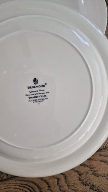 Wedgwood Traditional 2 dinerborden 26,5 cm beschikbaar voor biedingen