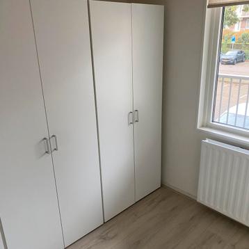 3x nette witten kasten 78br-175H 50D beschikbaar voor biedingen