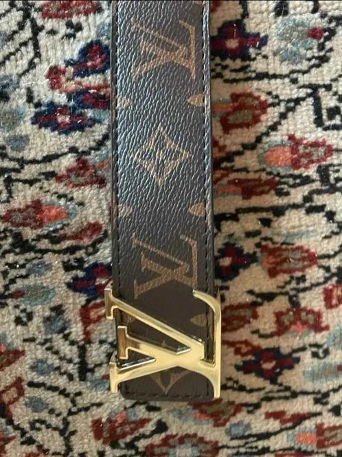 Louis Vuitton initiales Riem leder, Kleding | Dames, Riemen en Ceinturen, Zo goed als nieuw, 80 tot 90 cm, Bruin, Verzenden